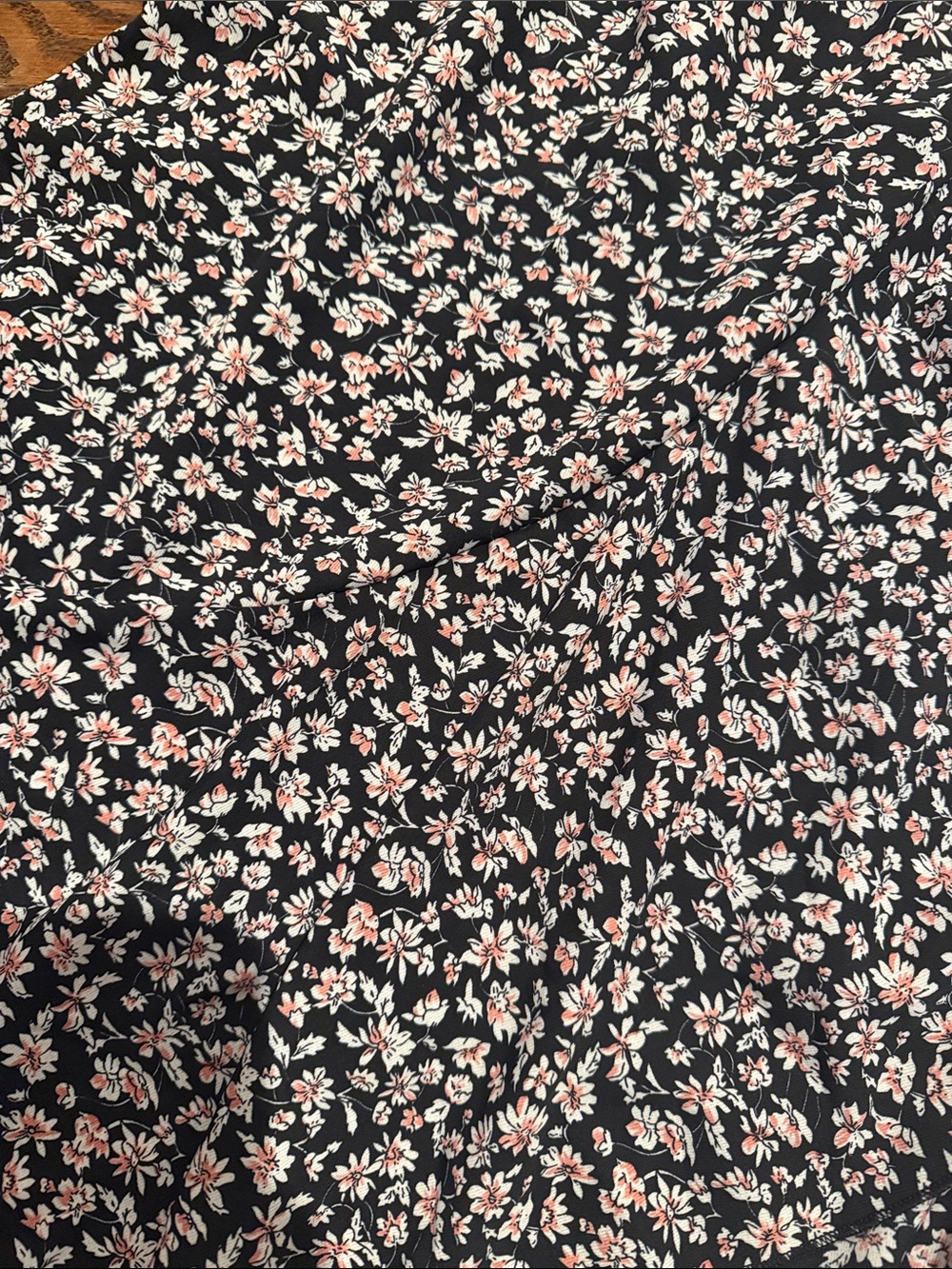 Pretty garden Women's Black Floral Wrap Maxi Dress with Pink Accent Sz L - Picture 2 of 6